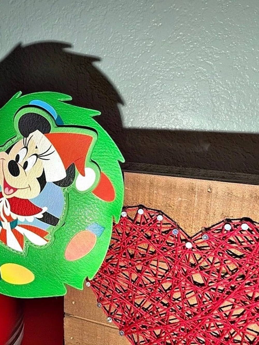 Disney Mickey & Minnie Christmas Ear Headband Green & Red - Picture 5 of 8